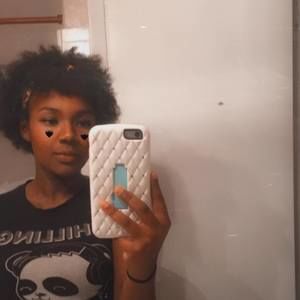 Meet your Posher, Fernanda